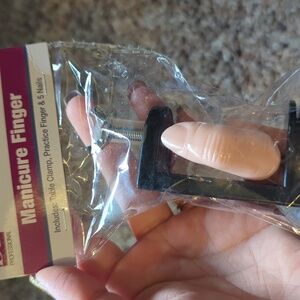 Manicure finger